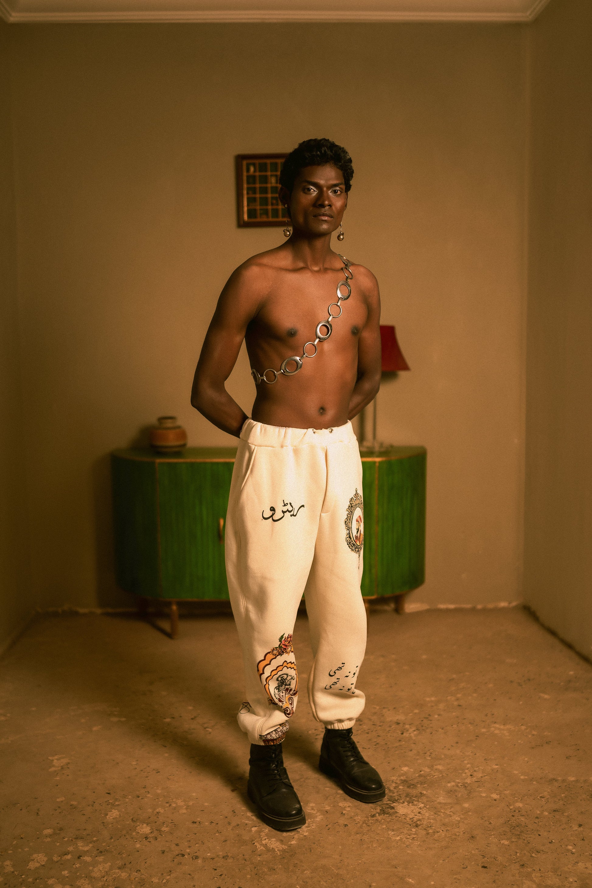 TAJASH OFFWHITE TROUSER