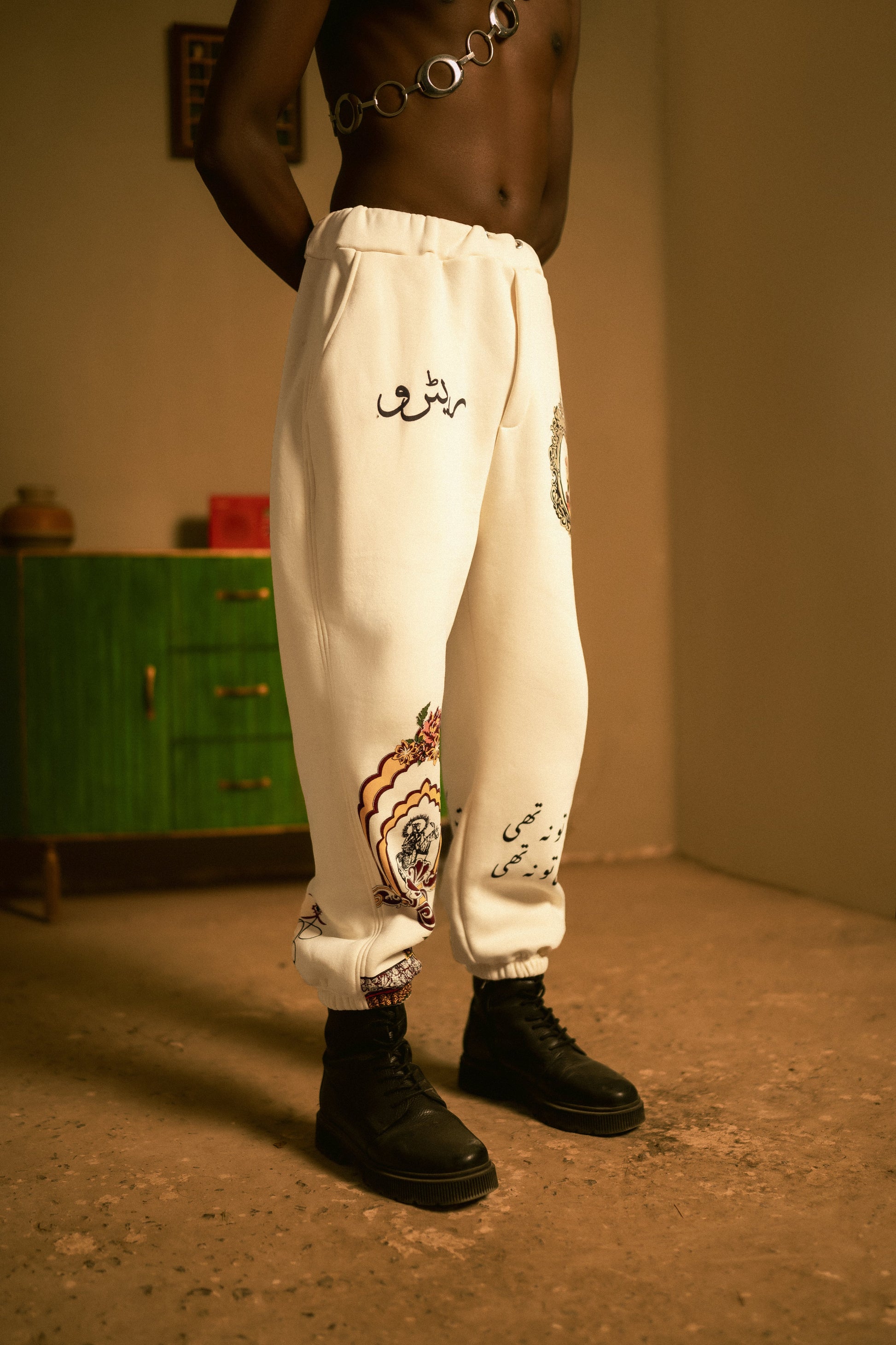 TAJASH OFFWHITE TROUSER